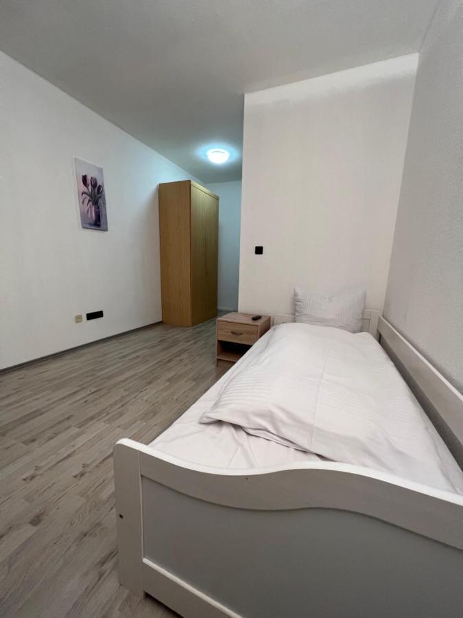 Hotel Zum Ruecking Нортхайм Екстериор снимка
