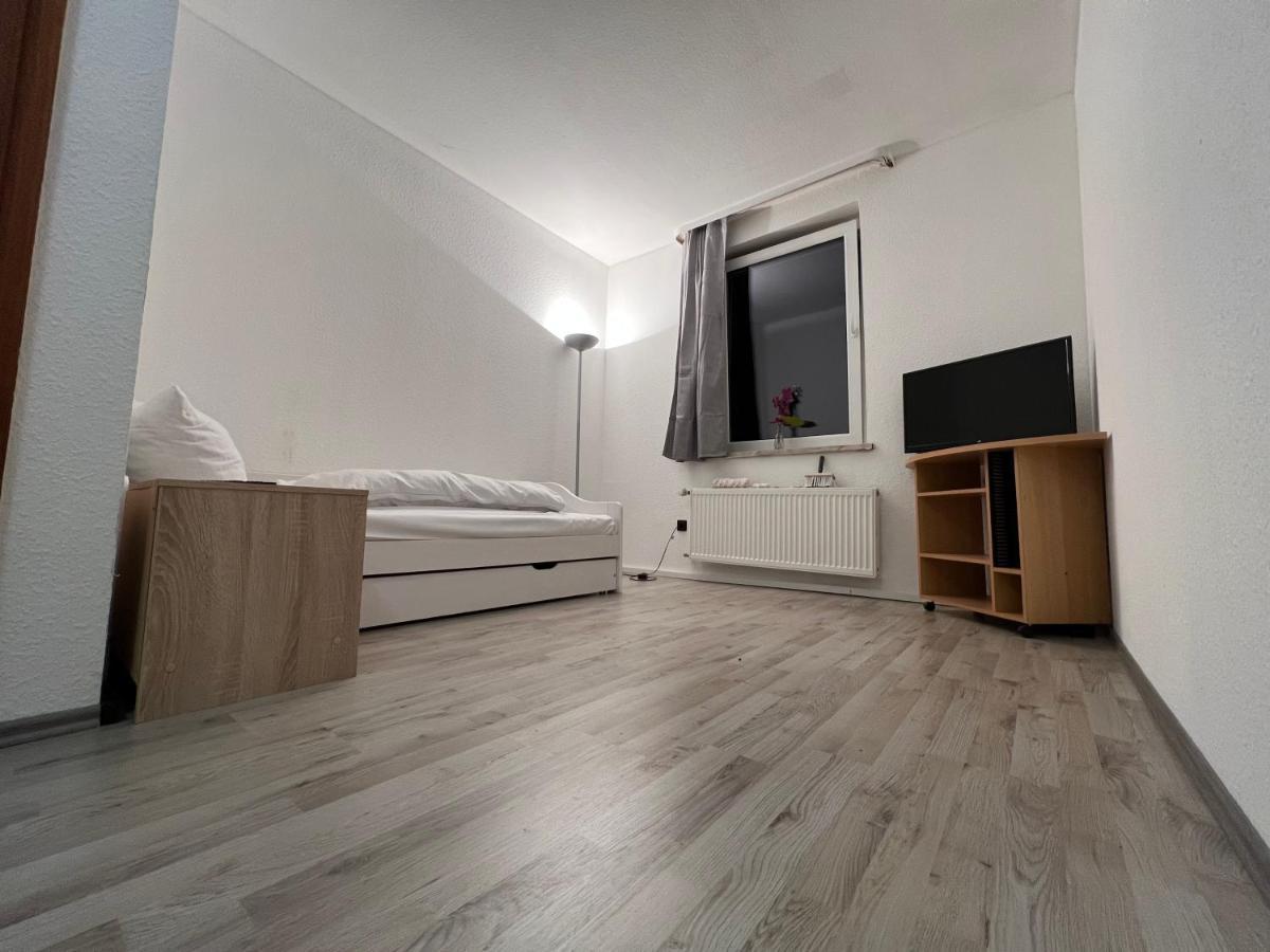 Hotel Zum Ruecking Нортхайм Екстериор снимка